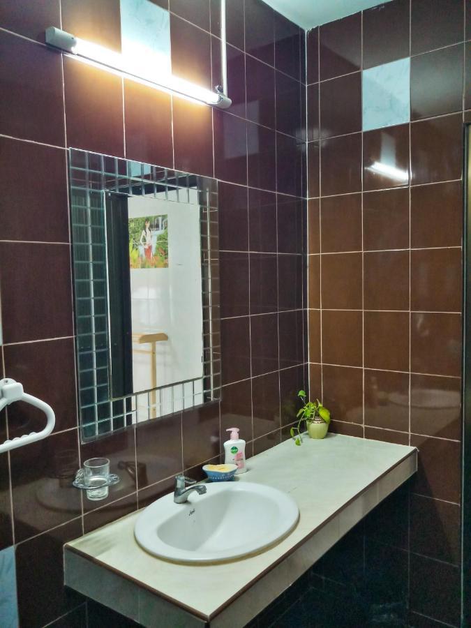 Kata Lina Guesthouse Экстерьер фото