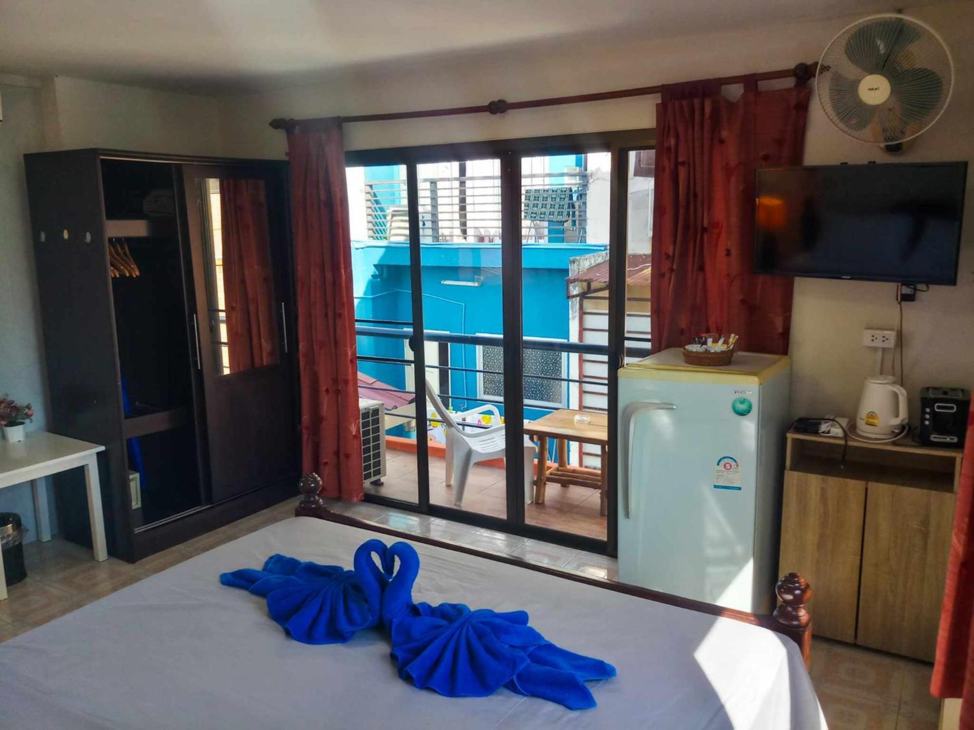 Kata Lina Guesthouse Экстерьер фото