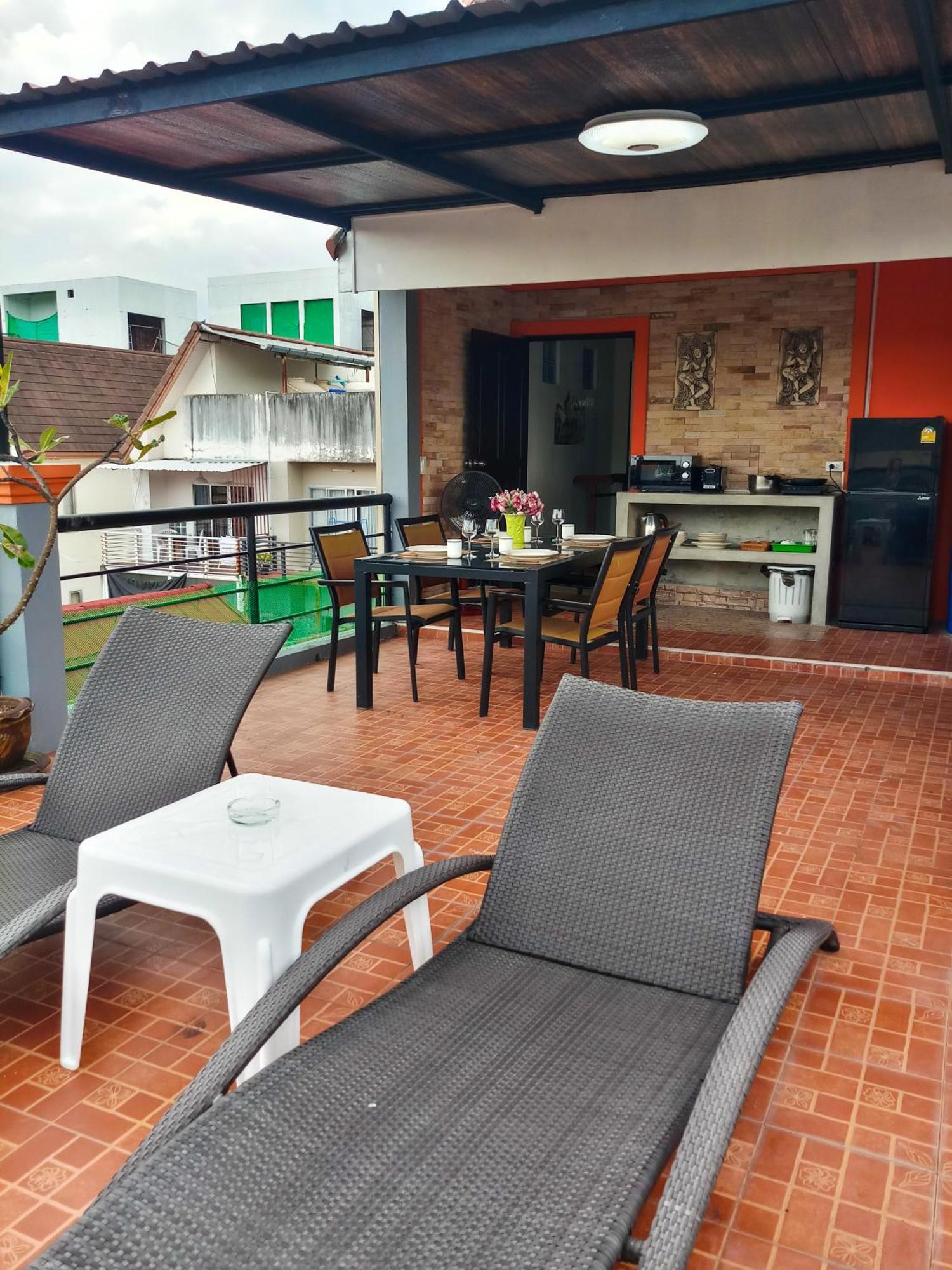 Kata Lina Guesthouse Экстерьер фото