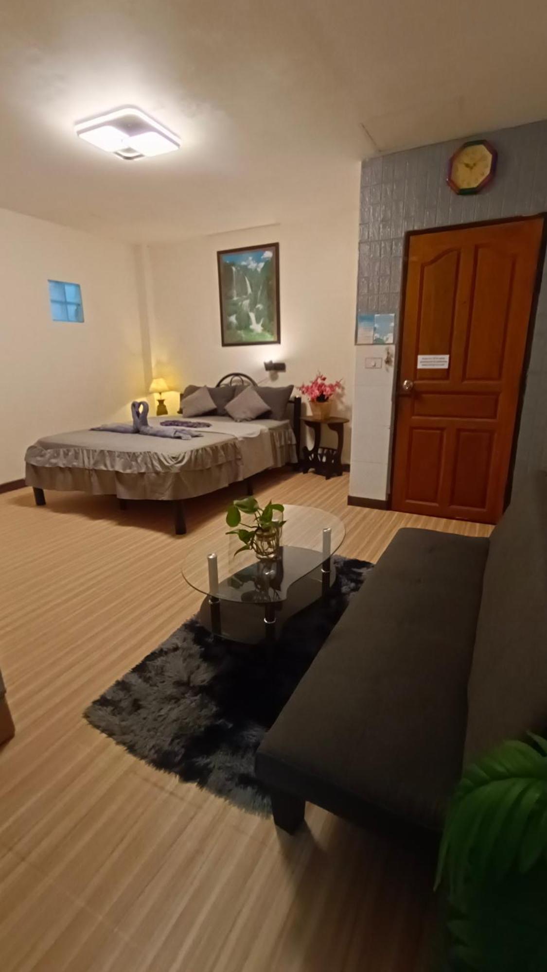 Kata Lina Guesthouse Экстерьер фото
